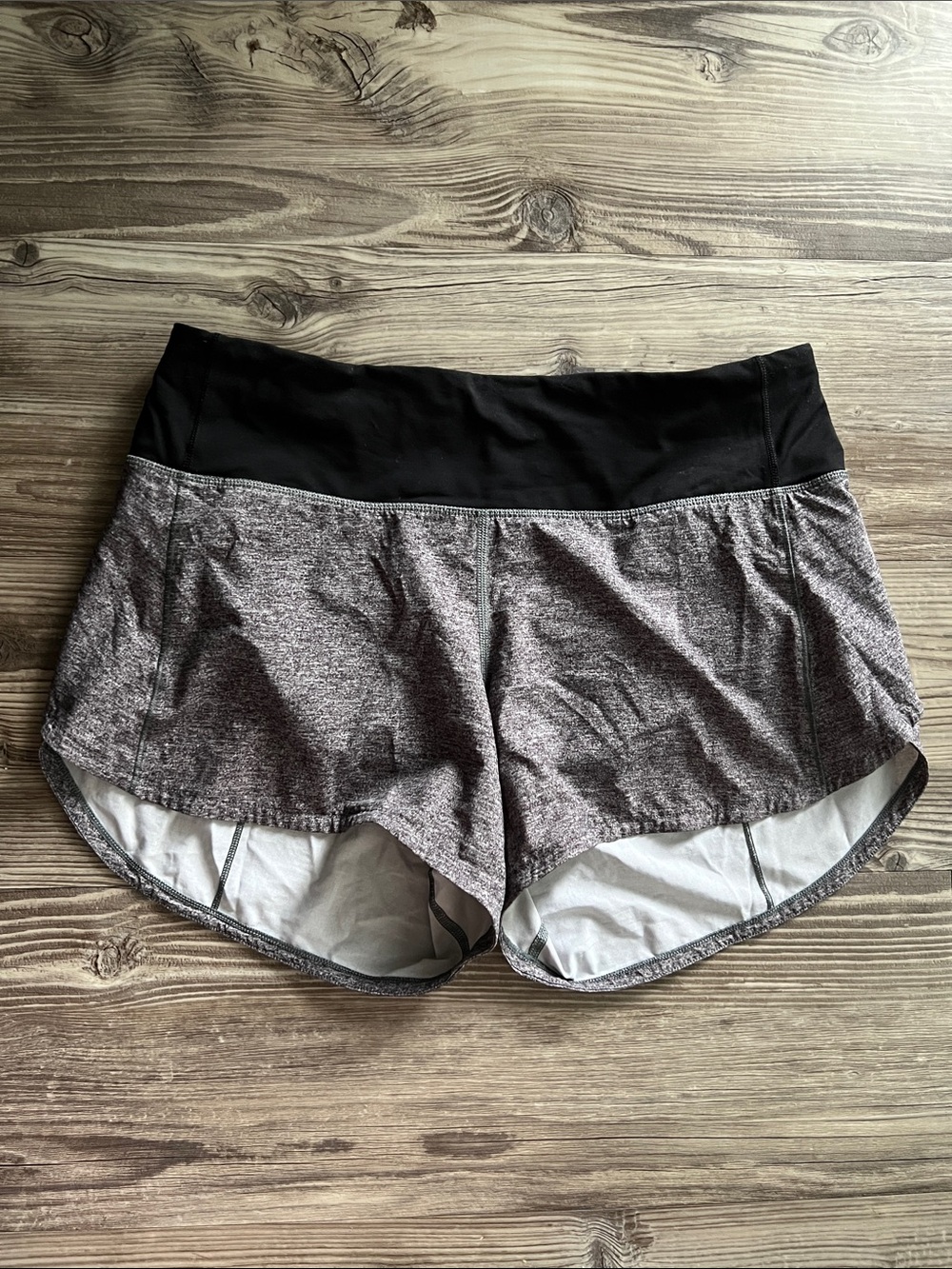 Lululemon Speed Up Short Long Updated Fit Heather Lux Multi Black / Black Size 6